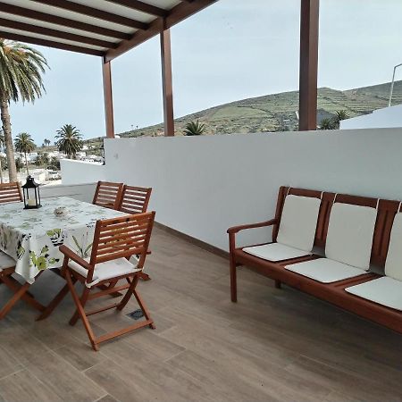 Casa Encarnacion Villa Haria Luaran gambar