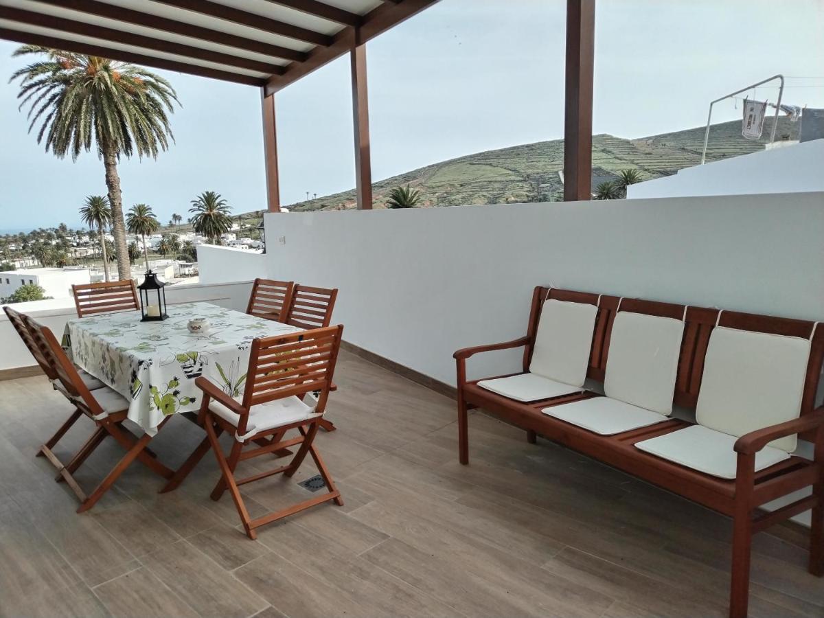 Casa Encarnacion Villa Haria Luaran gambar